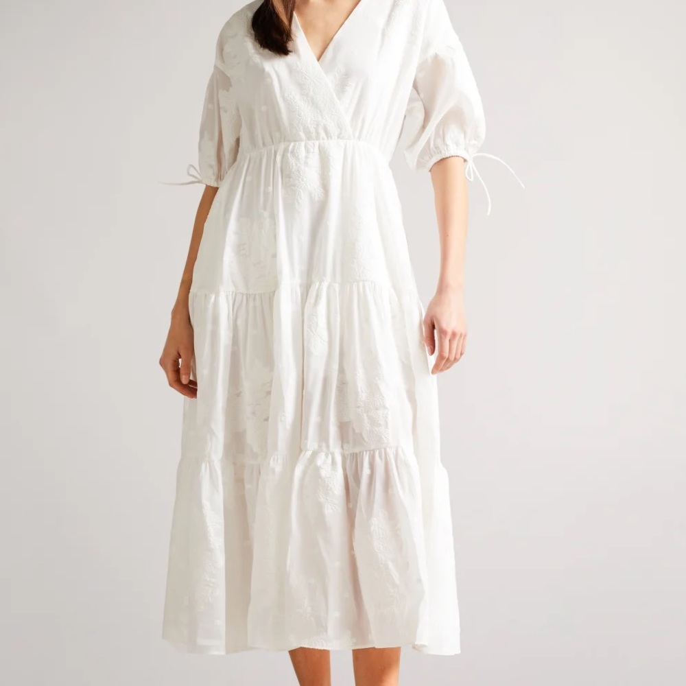 Ted Baker London white midi tiered dress size 2 Brand new only worn once